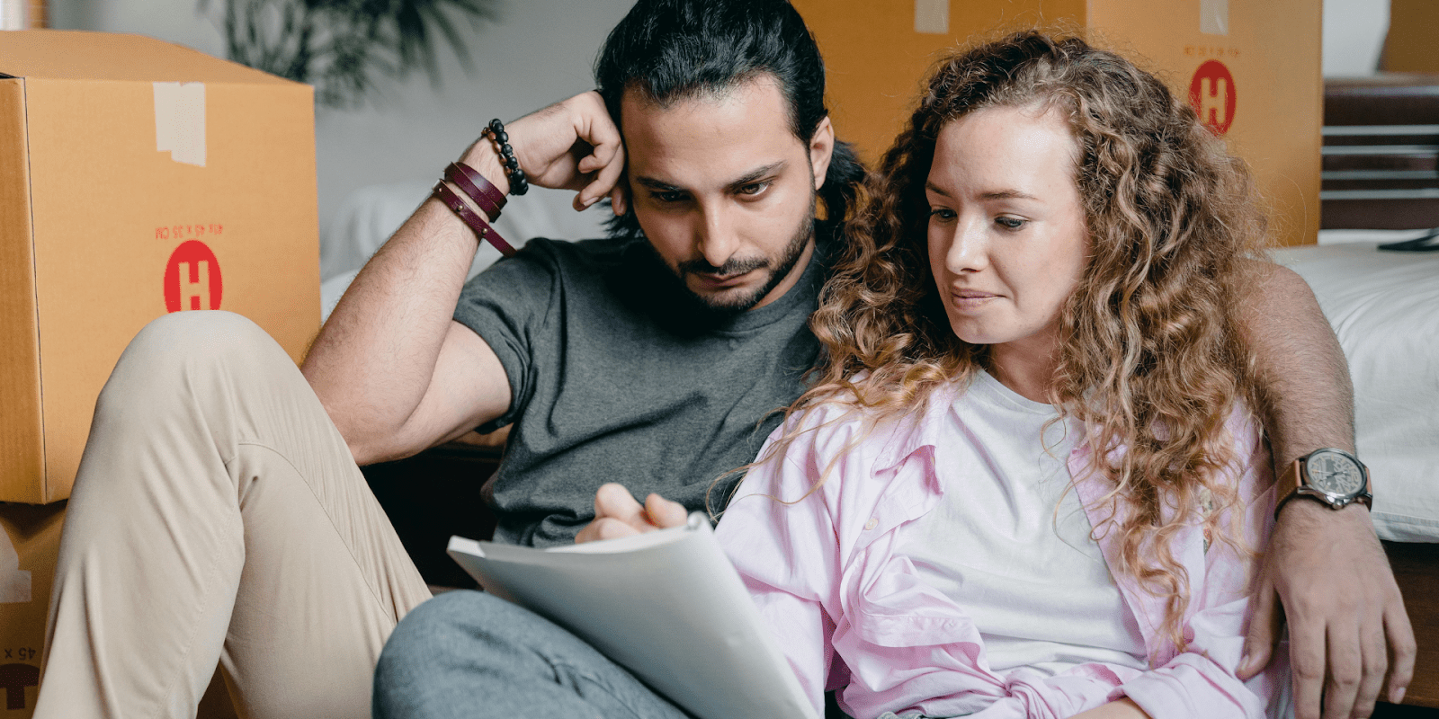 Couple Creating An Estate Planning Checklist